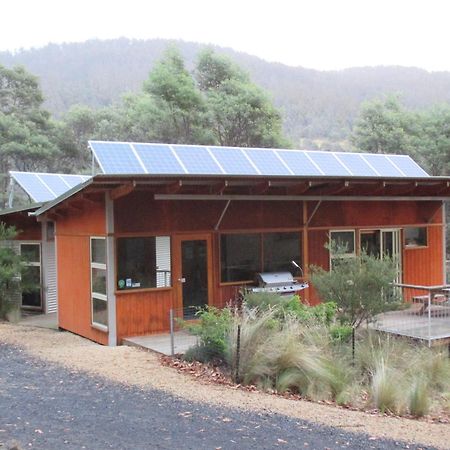 Hotel Base Camp Tasmania à New Norfolk Extérieur photo